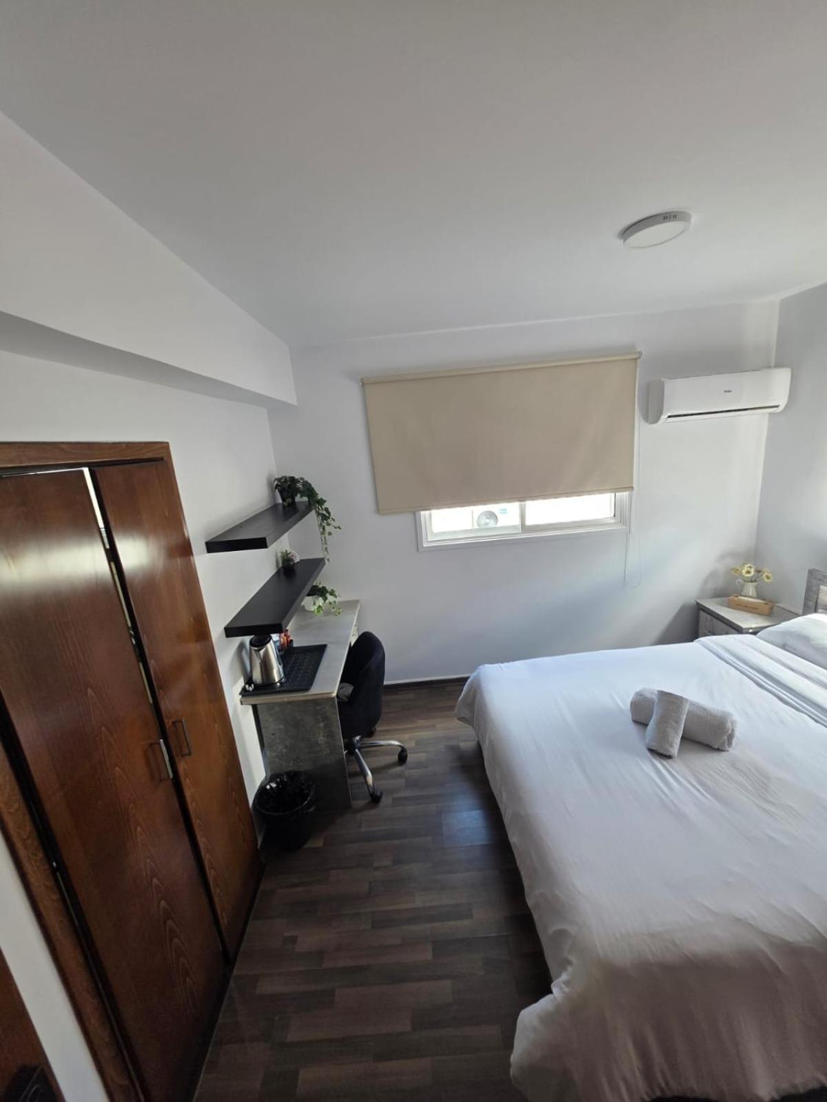 Town centre suites Larnaca Extérieur photo