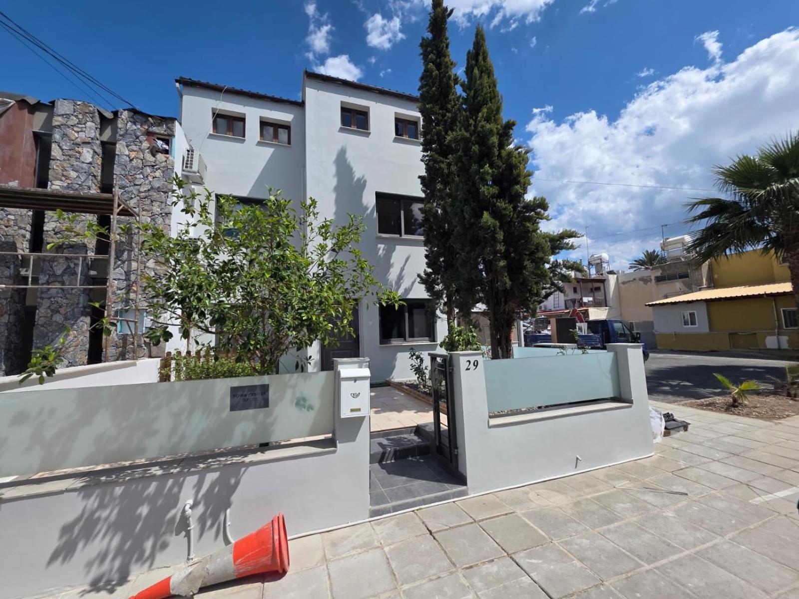 Town centre suites Larnaca Extérieur photo