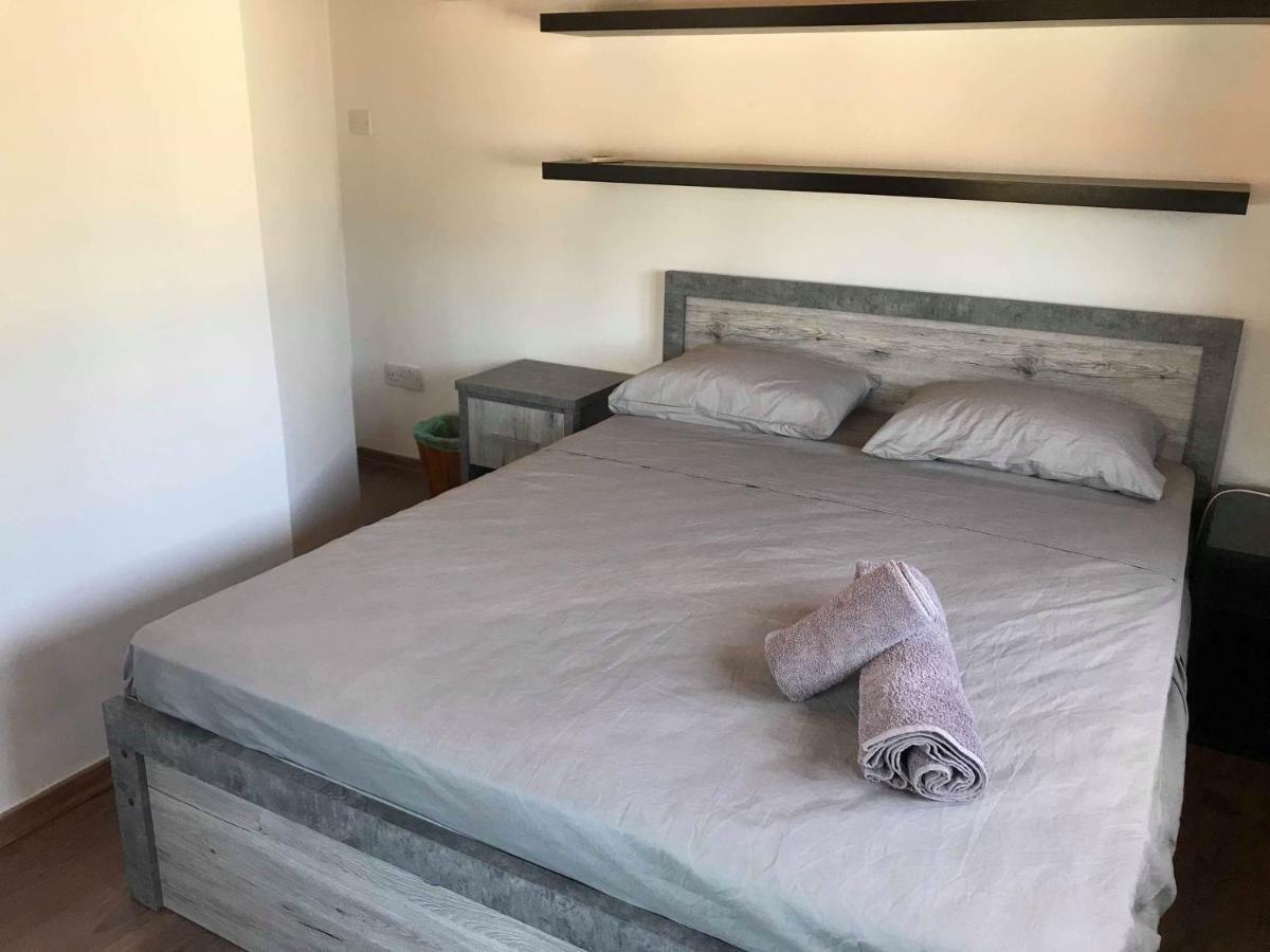 Town centre suites Larnaca Extérieur photo